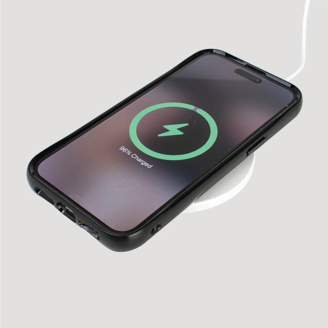 Qi Charger: Energize Your Devices Without the Cord Drama